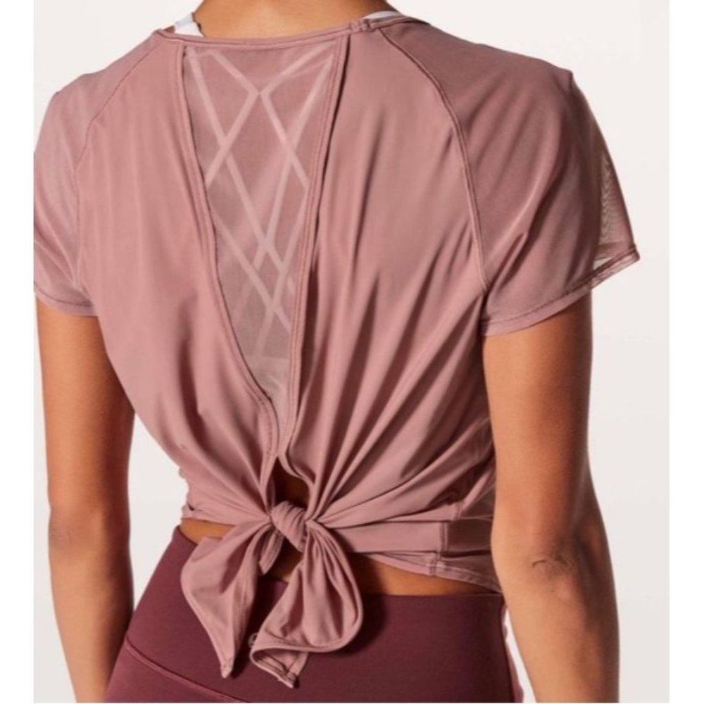 Lululemon Mix & Mesh Short Sleeve Tee Pink